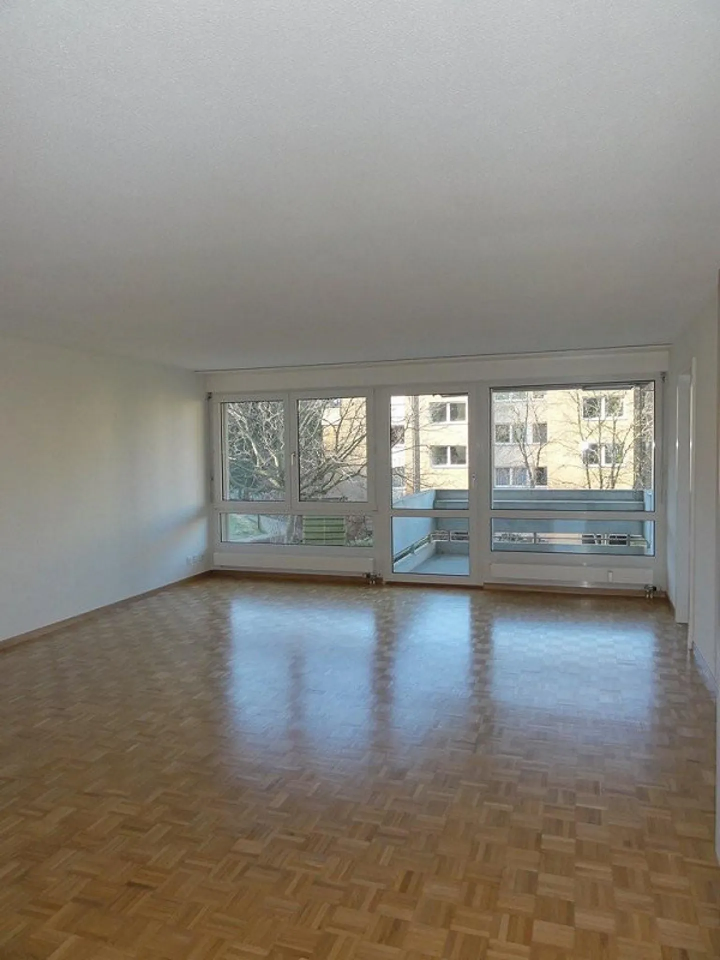 Beautiful cozy apartment in the Erlenmatten district! - Photo 8 of 10