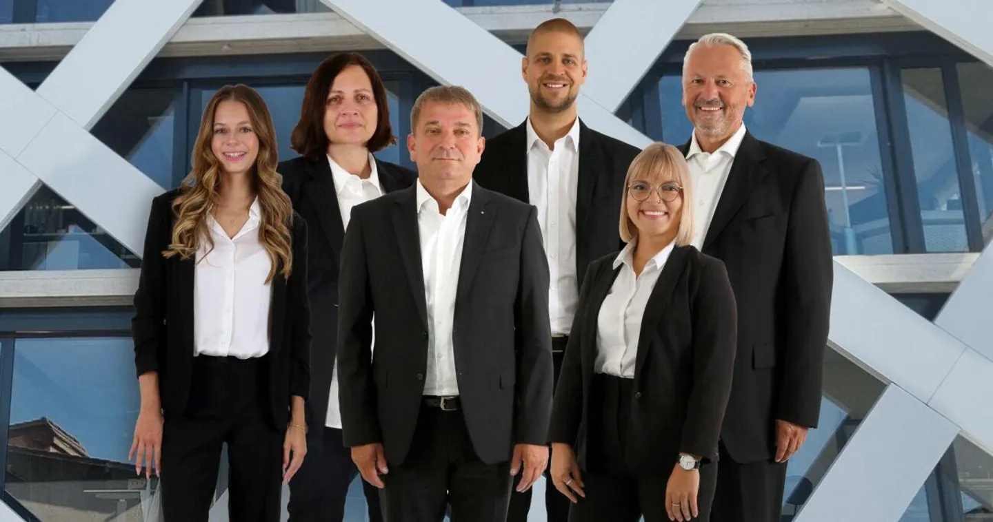 Opportunità per investitori: Progetto di costruzione MFH nel cuore di Müllheim - Foto 2 di 2