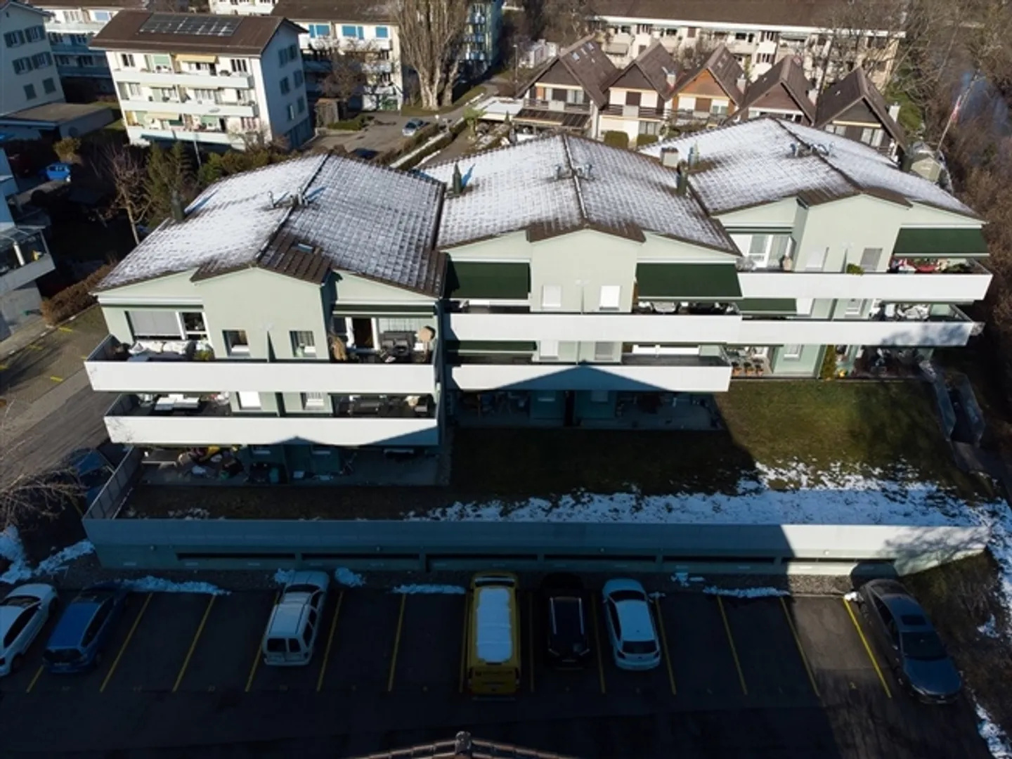 Espace de stationnement pour moto à Belp recherché - Photo 1 sur 2