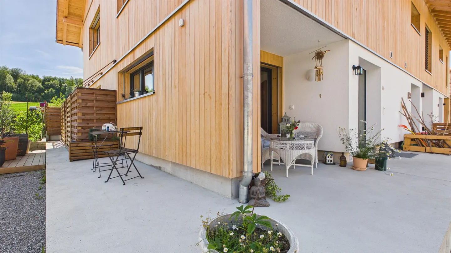 Plenty of Space on All Levels – 5.5-Room House with a View of the Green - Photo 7 of 21