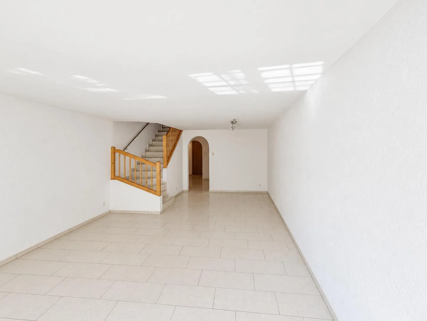 Appartement en duplex 3,5 pièces au centre du village avec deux places de parking - Photo 7 sur 13