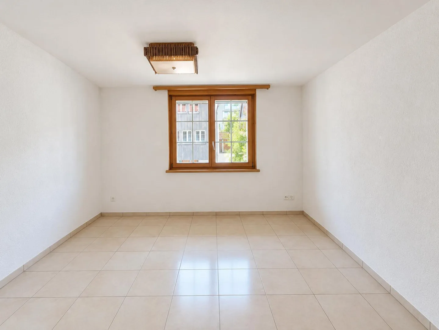 Appartement en duplex 3,5 pièces au centre du village avec deux places de parking - Photo 9 sur 13