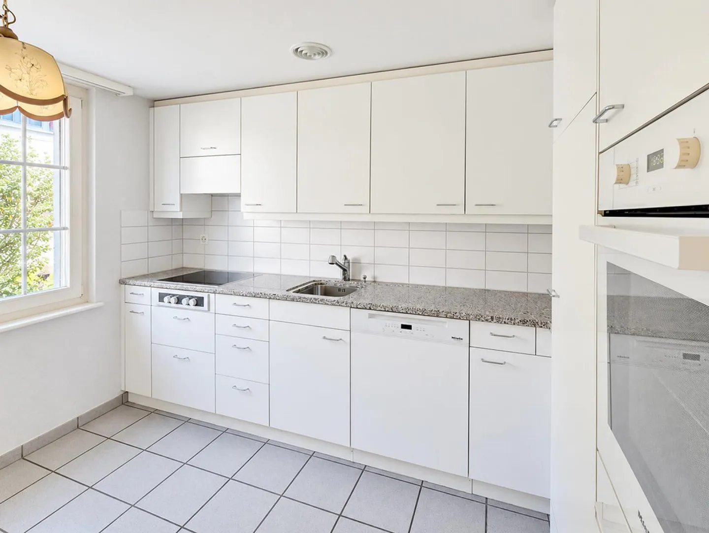 Appartement en duplex 3,5 pièces au centre du village avec deux places de parking - Photo 10 sur 13