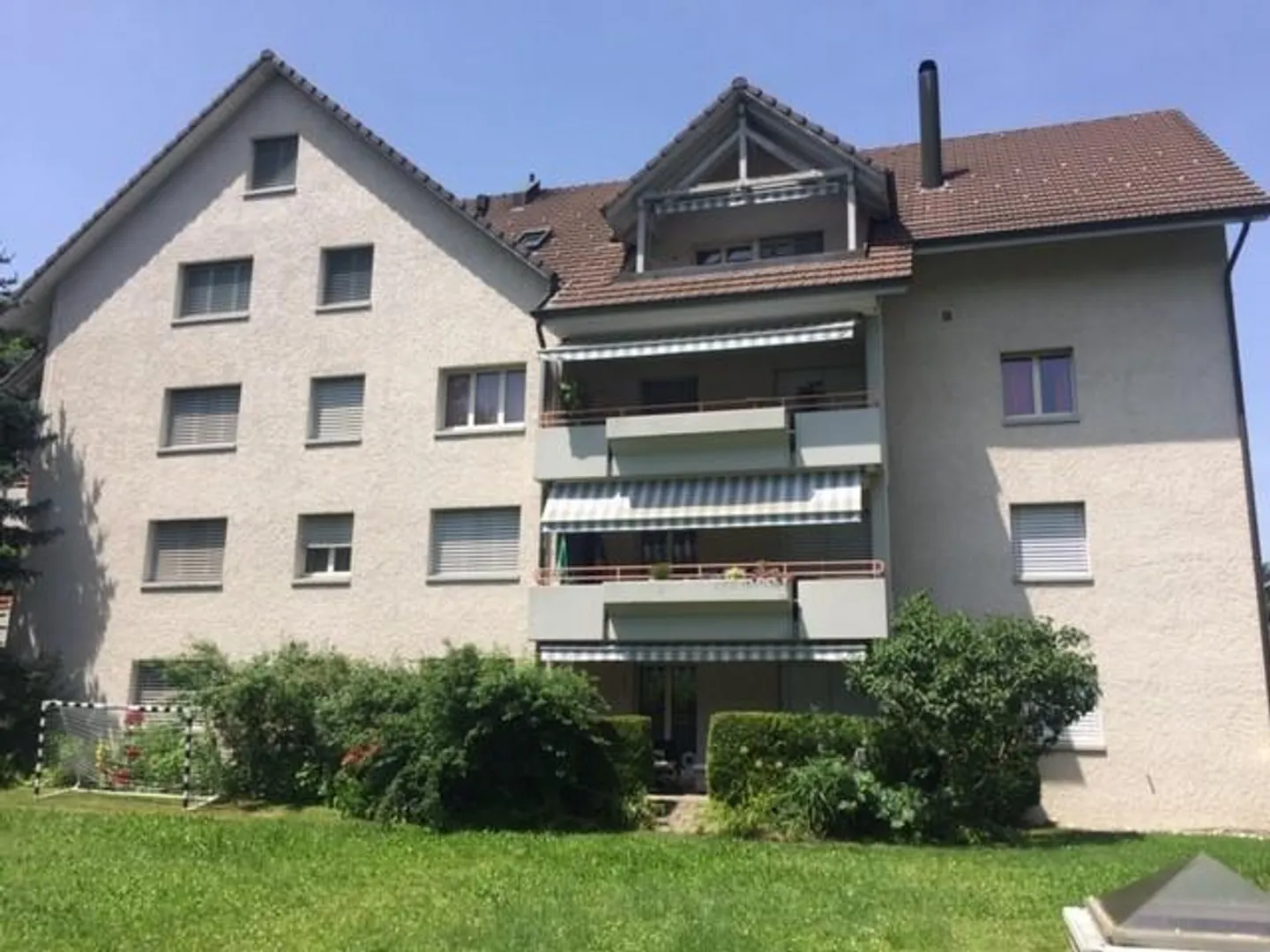 Geräumige Wohnung in Bülach - Foto 1 von 8