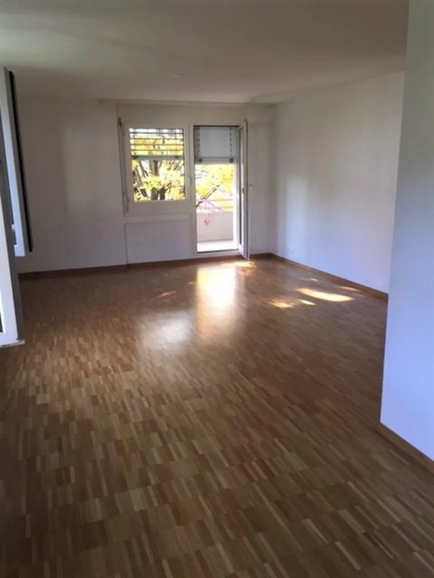 Geräumige Wohnung in Bülach - Foto 2 von 8