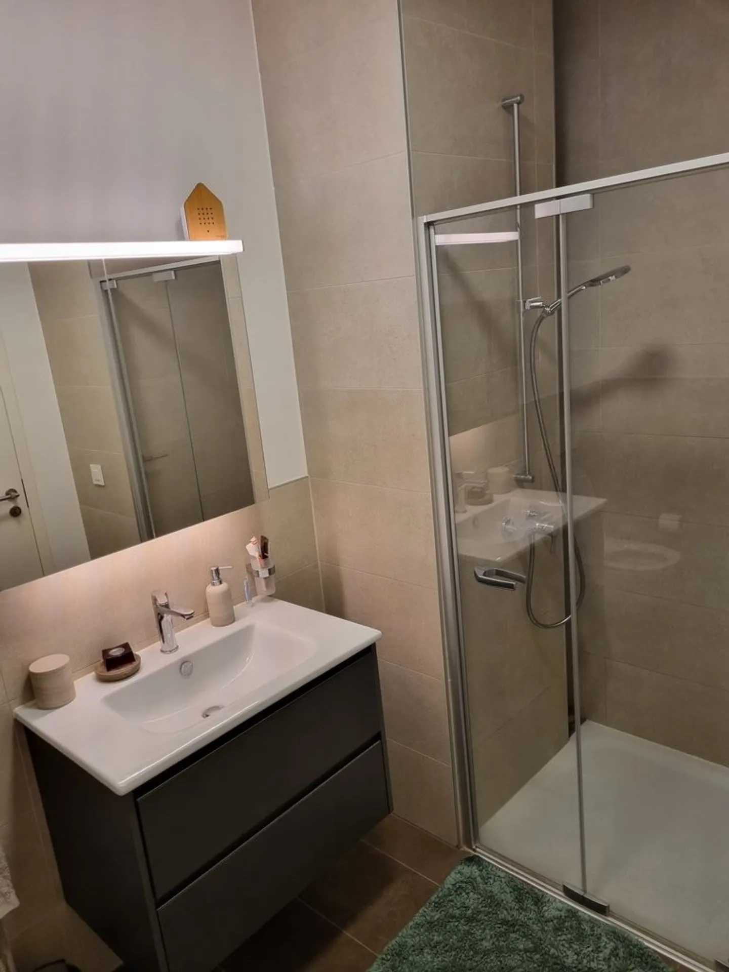Appartamento moderno in affitto! - Foto 4 di 7
