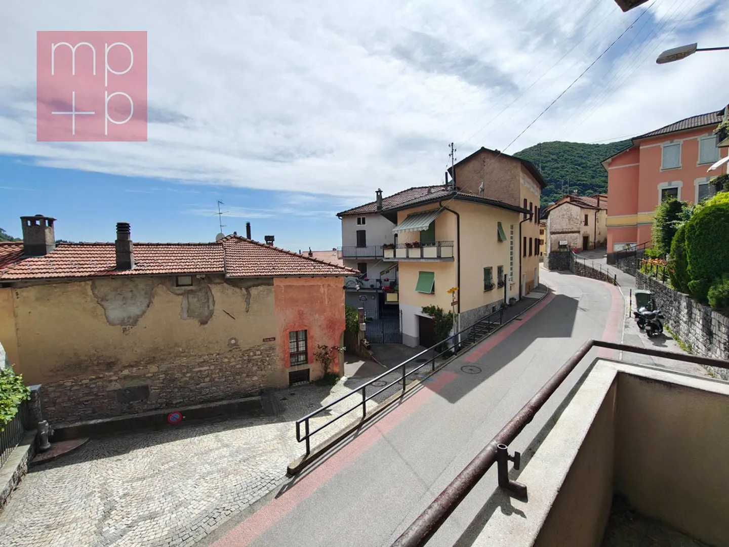 Incantevole casa vacanze a Caneggio - Foto 7 di 8