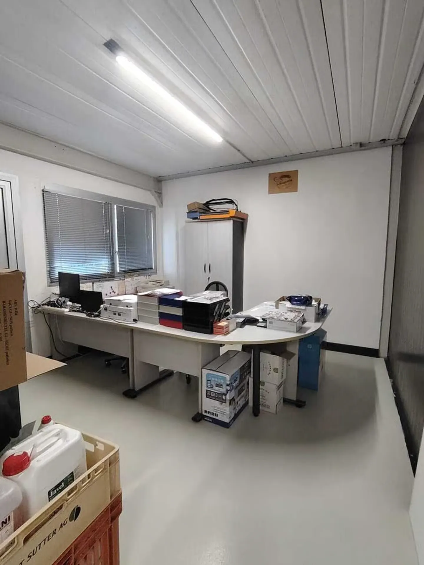 For Sale - Fully Equipped Bakery / Pastry Shop in Sion - Photo 2 of 13