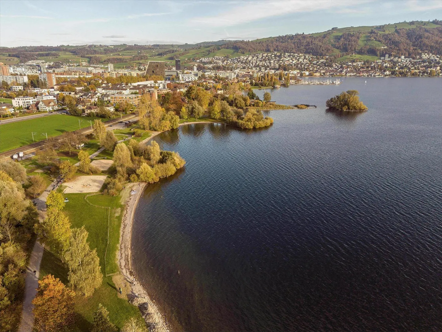 Appartamento di 5,5 stanze nel Lake Pavilion. - Foto 3 di 4
