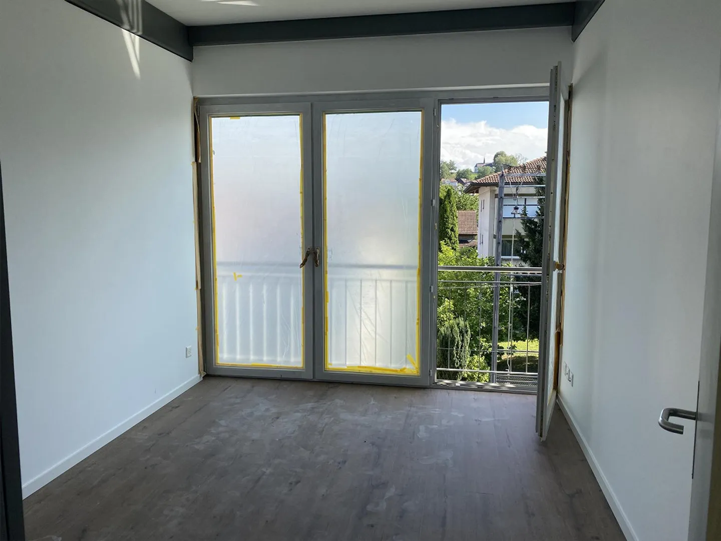 Ampio attico con terrazza ad Altstätten - Foto 6 di 7