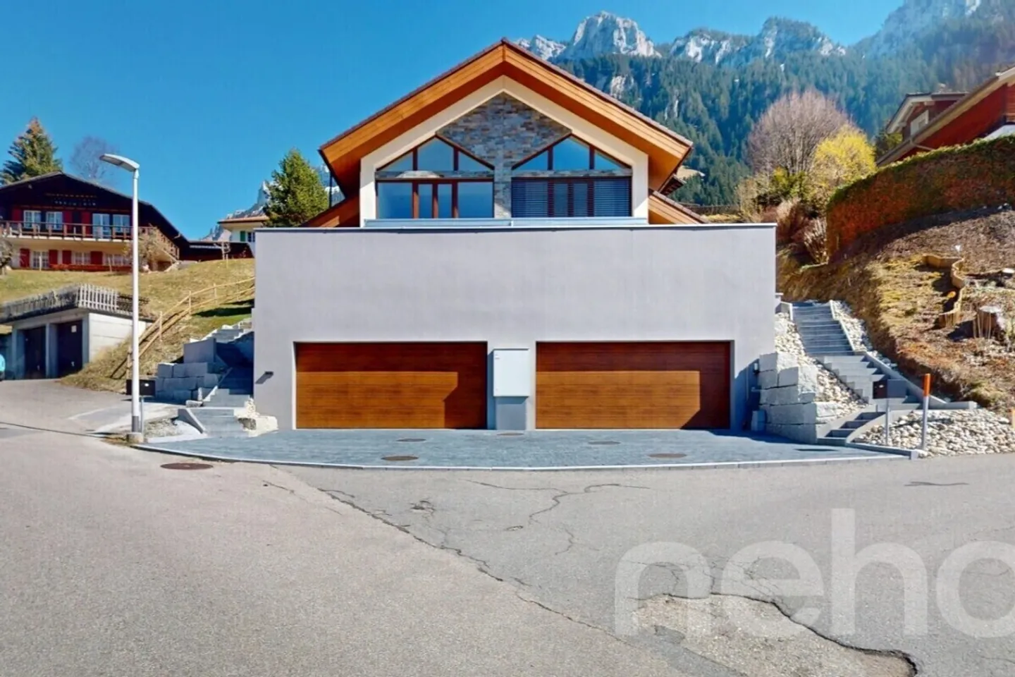 Qualité de vie moderne avec un panorama montagneux unique - Photo 1 sur 13
