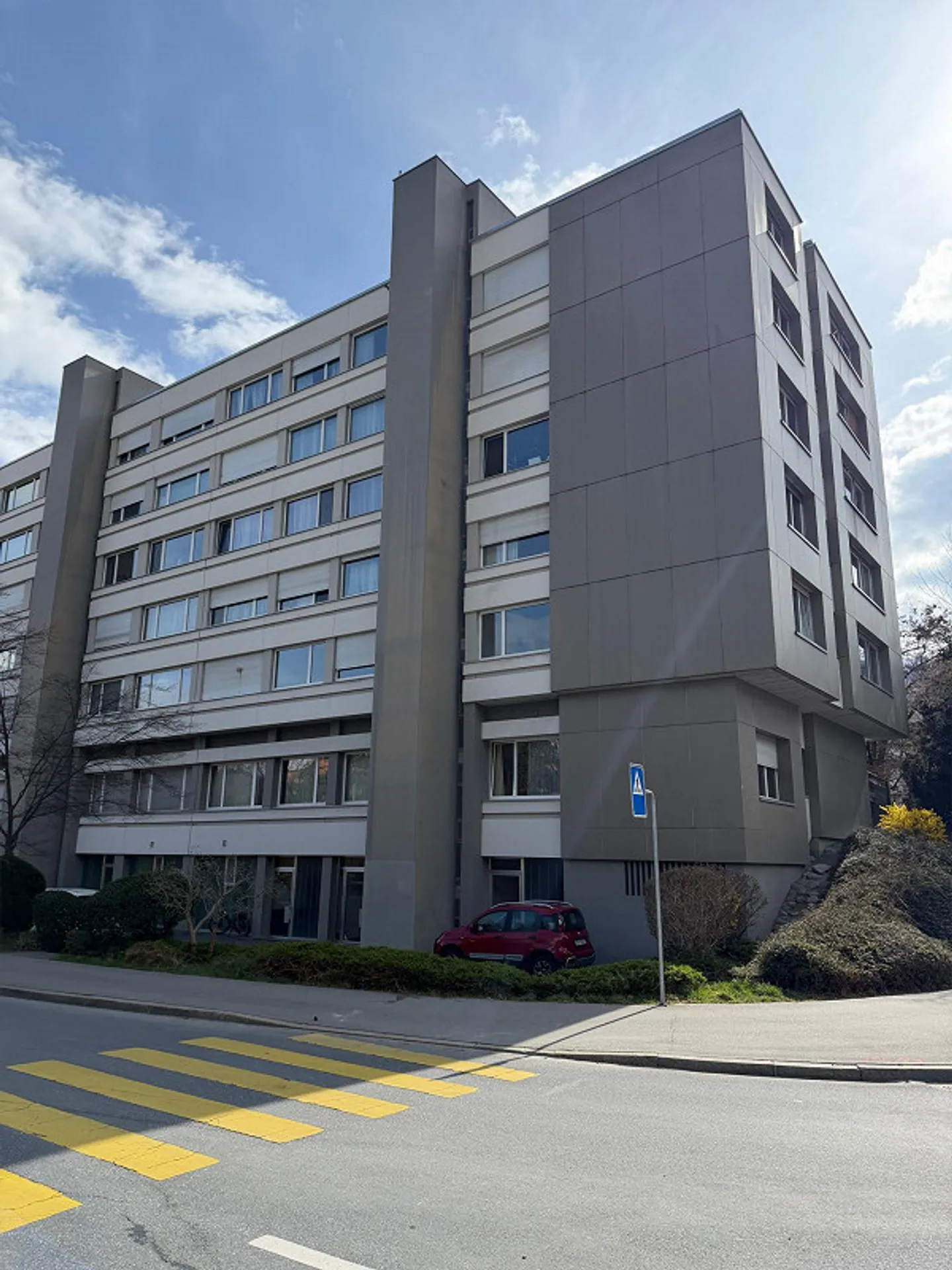 Appartement lumineux de 4,5 pièces avec balcon à Chur - pas de droits de construction - Photo 5 sur 5