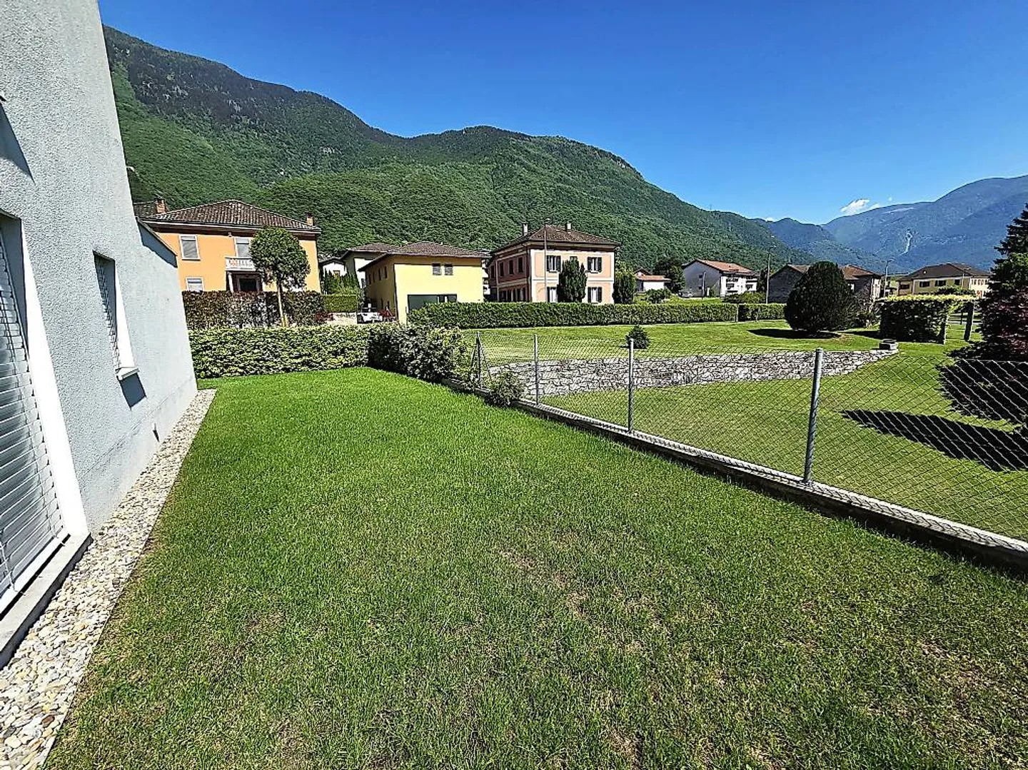 Bell'appartamento di 4,5 stanze con giardino a Claro - Foto 8 di 13