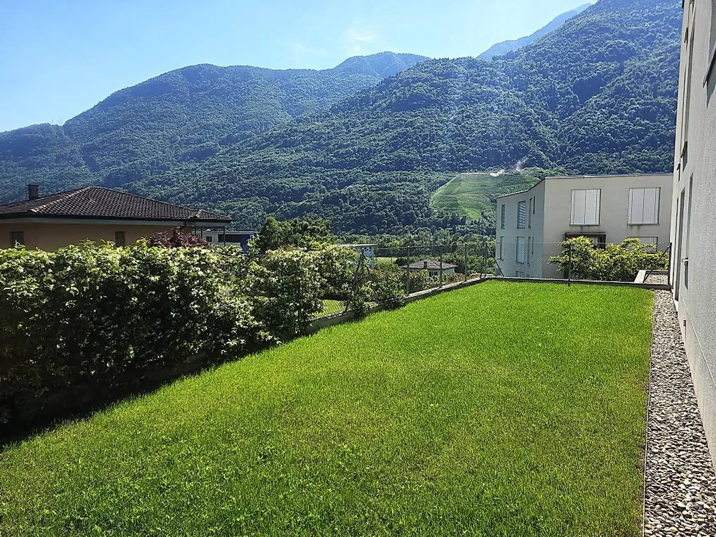 Bell'appartamento di 4,5 stanze con giardino a Claro - Foto 9 di 13