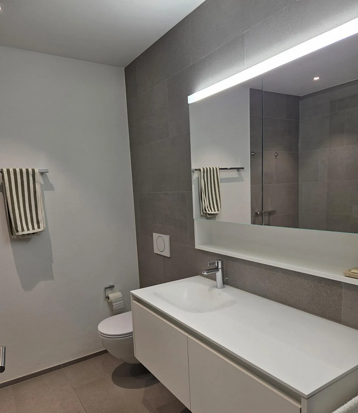 3.5-room apartment in a quiet location - Photo 3 of 4