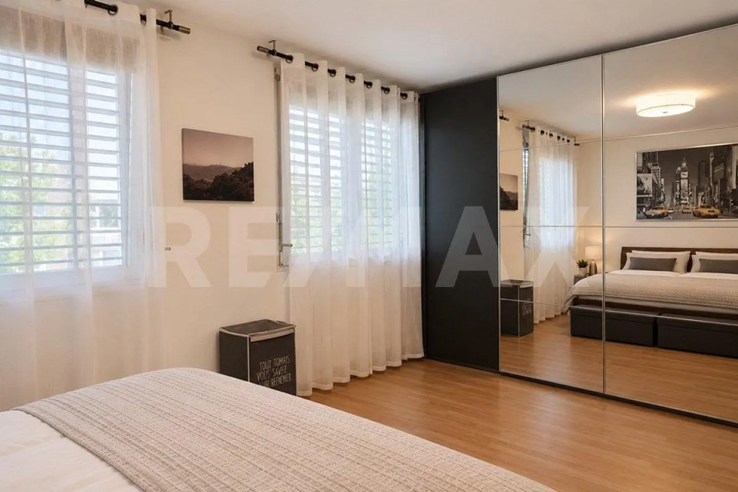 Spacious 5.5-Room Corner House in Therwil - Photo 8 of 13