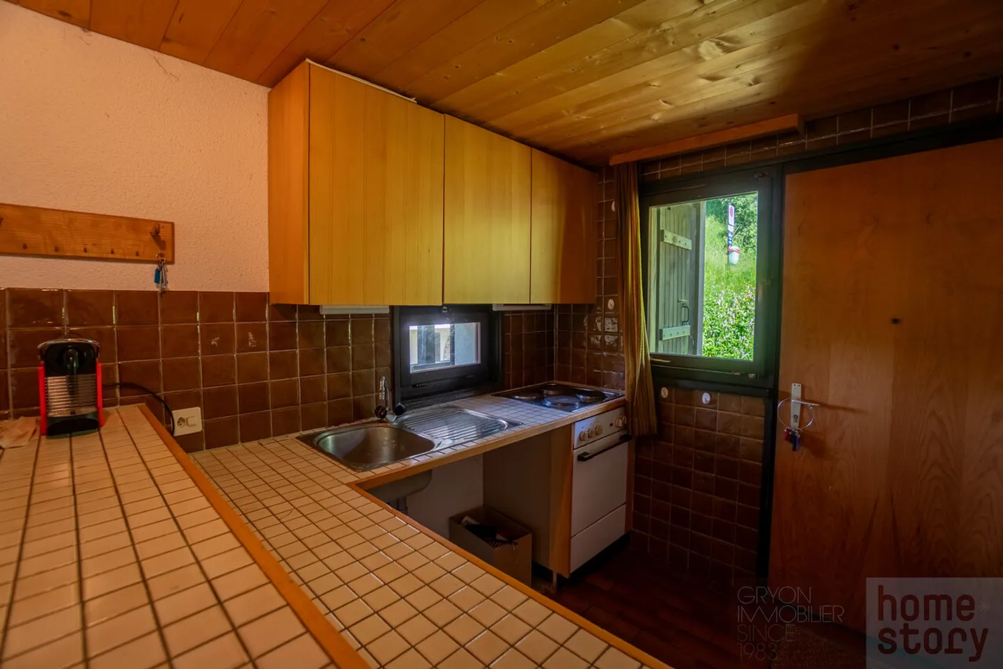 2 camere da ristrutturare con vista panoramica e accesso diretto alle piste - Foto 7 di 12