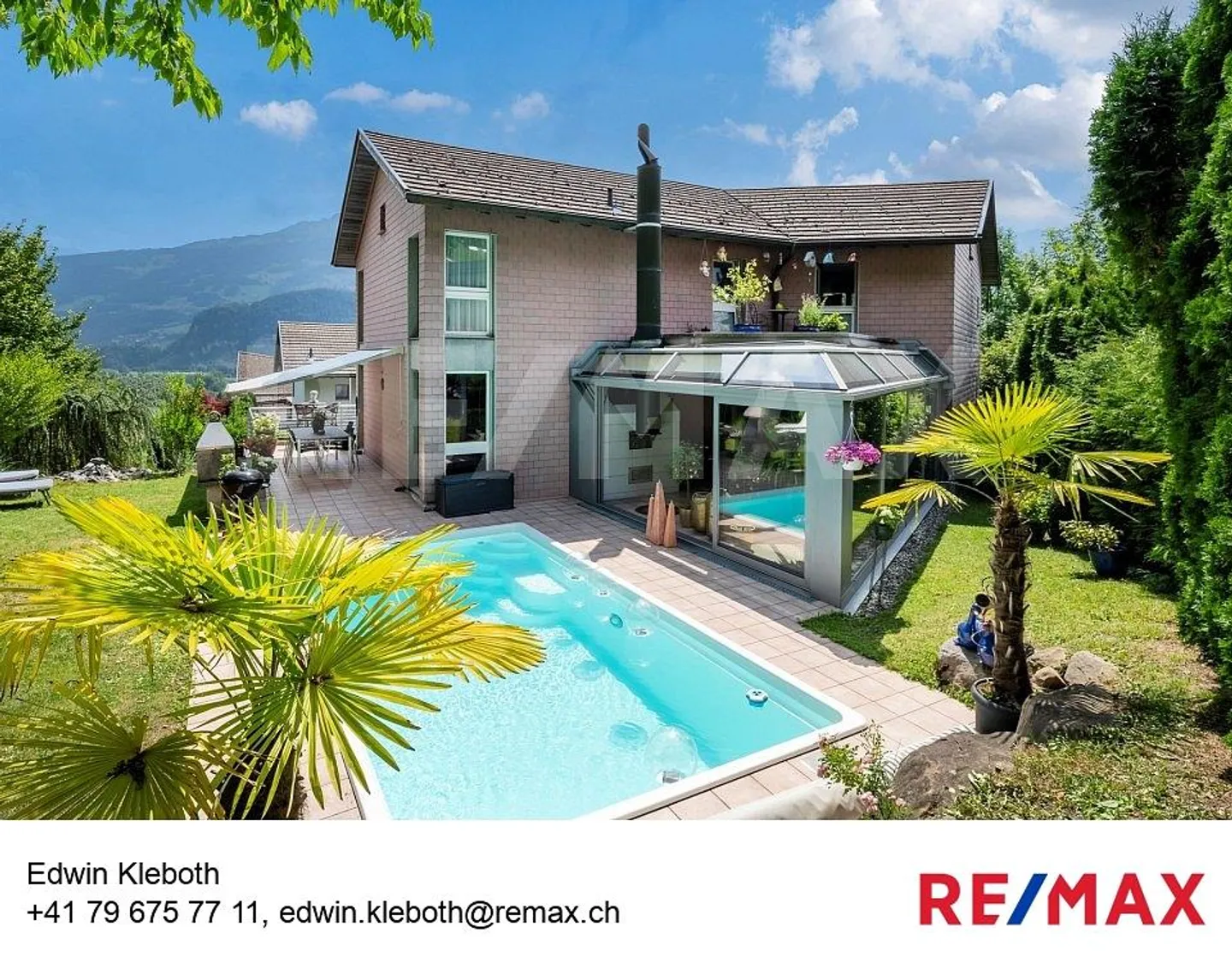 Maison d'architecte avec beaucoup d'ambiance - Photo 1 sur 13
