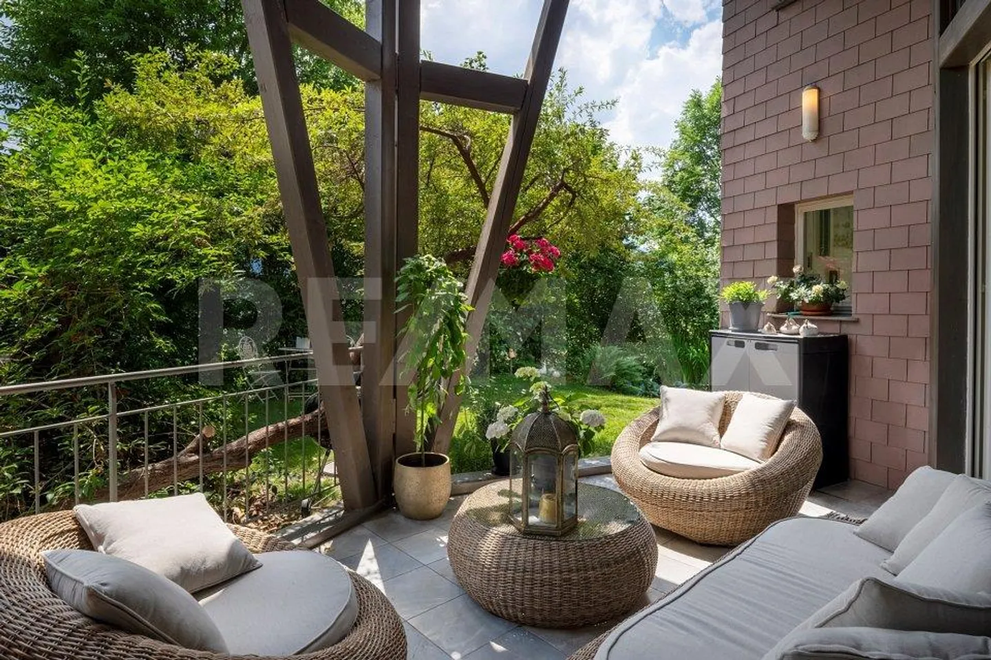 Maison d'architecte avec beaucoup d'ambiance - Photo 5 sur 13