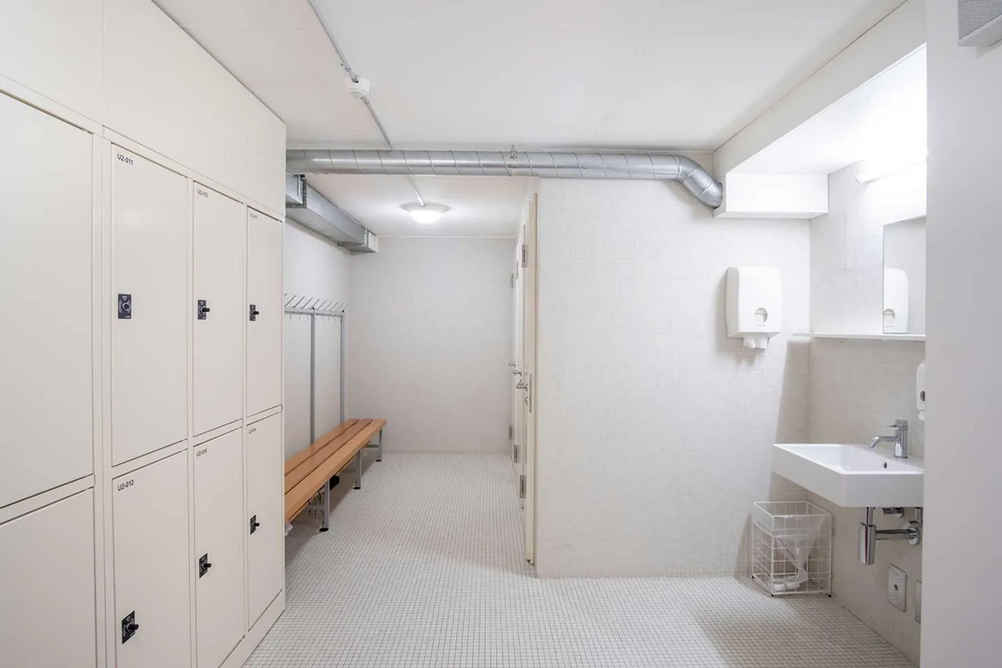 Representative office space directly at Basel SBB train station - Photo 11 of 13