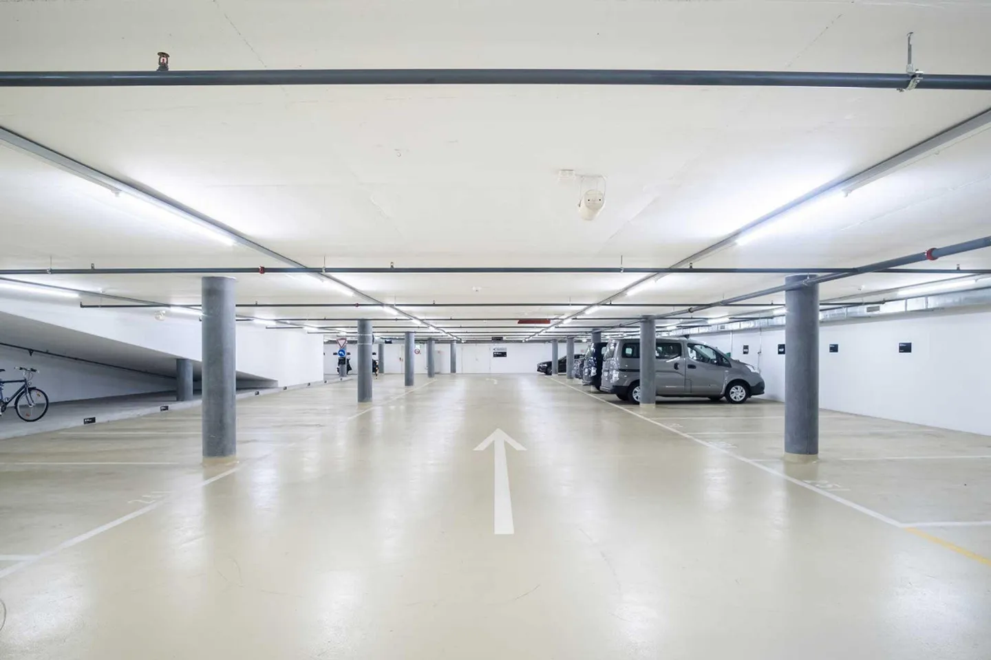 Representative office space directly at Basel SBB train station - Photo 12 of 13