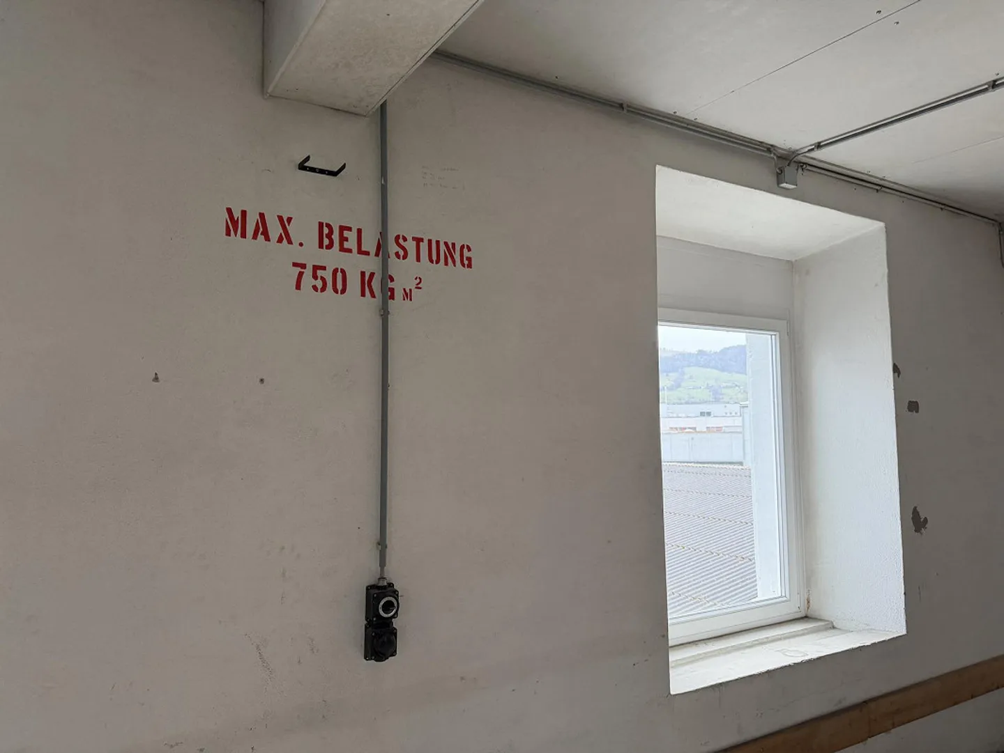 Geräumige Lagerfläche zu vermieten - Foto 8 von 9