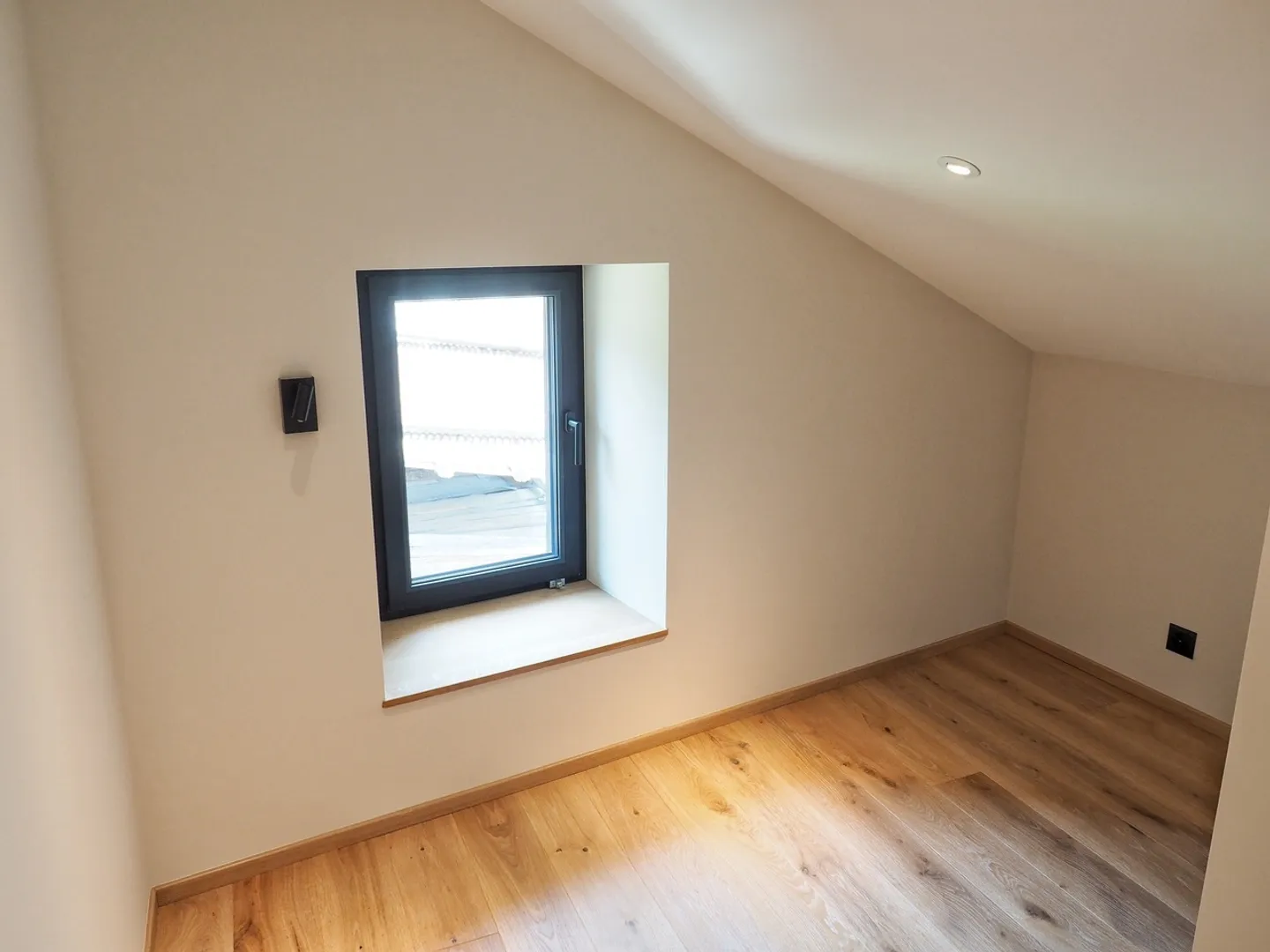 3.5 Room Apartment - Photo 8 of 13