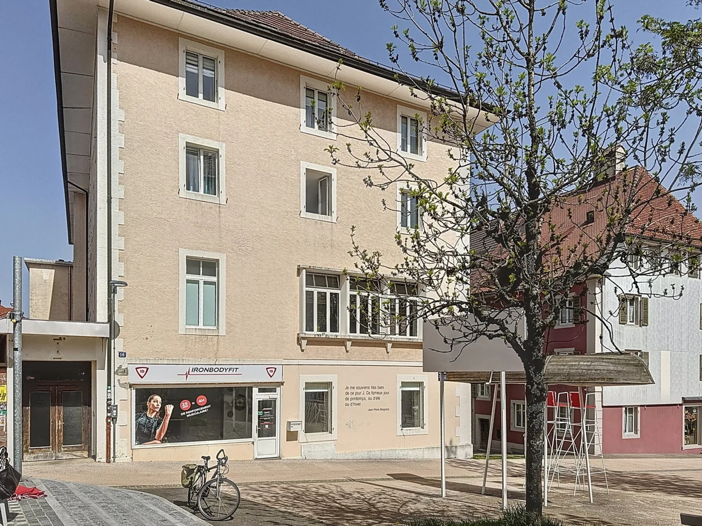 Edificio in affitto - Foto 3 di 21