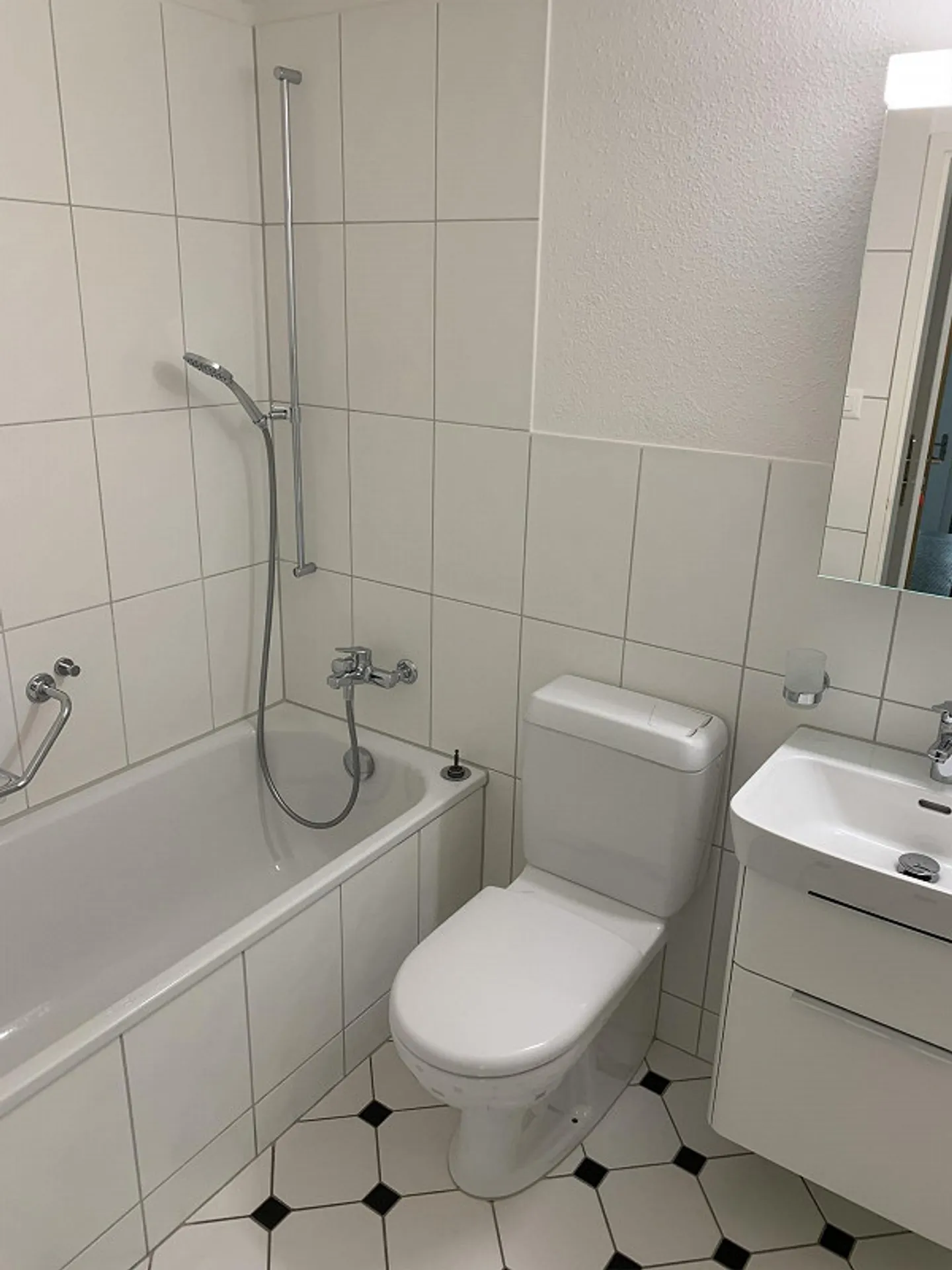 Charmante 2-Zimmer-Wohnung mit Balkon - Foto 5 von 7