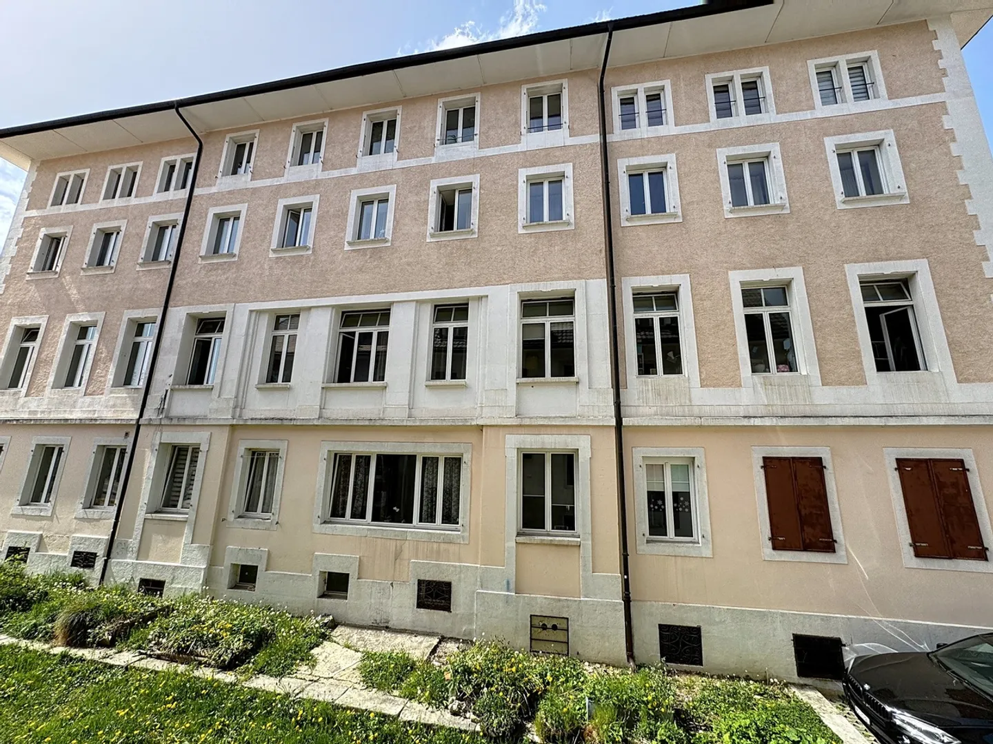 Edificio in affitto - Foto 2 di 21