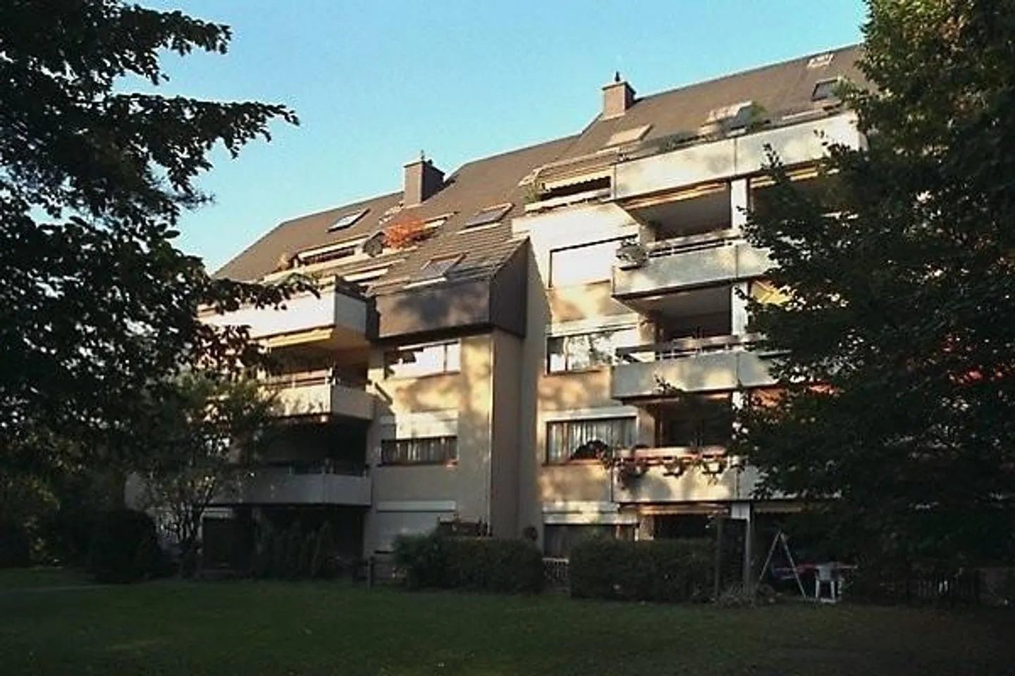 Appartement ensoleillé avec coin salon - Photo 2 sur 12