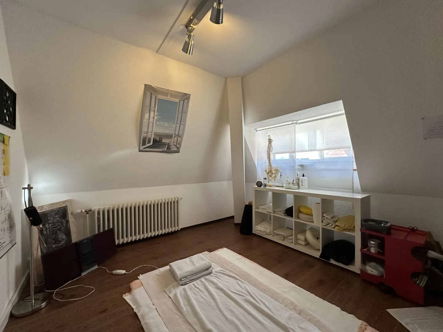 Commercial Building - Photo 13 of 14
