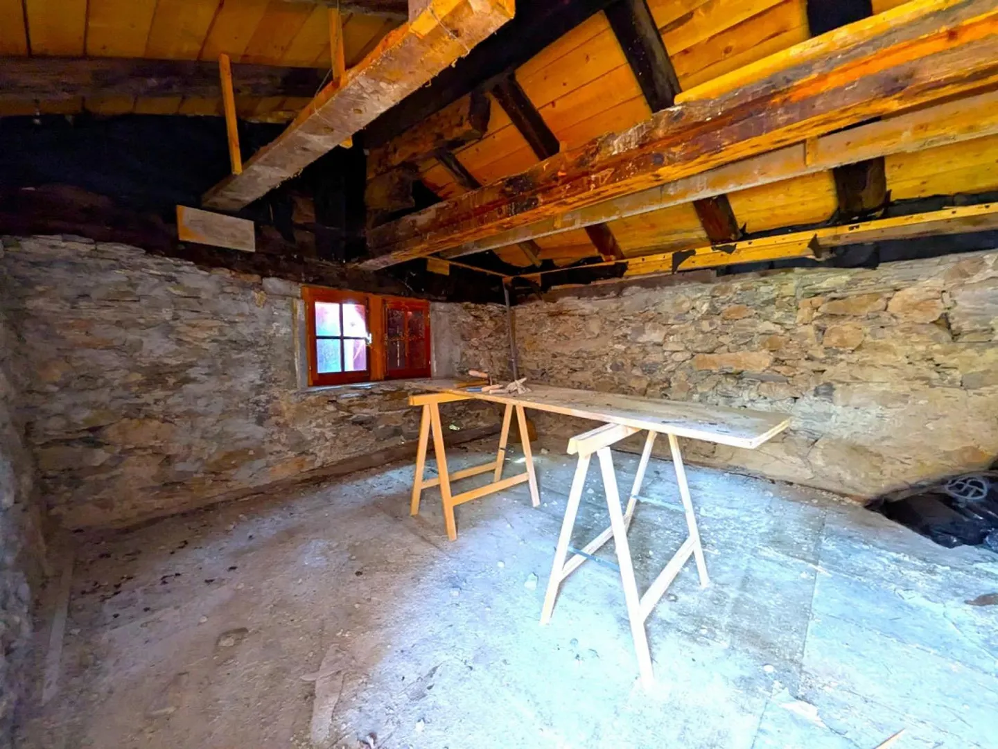 Alpine hut at about 2,000 m above sea level on the Bachalpe - Photo 3 of 14