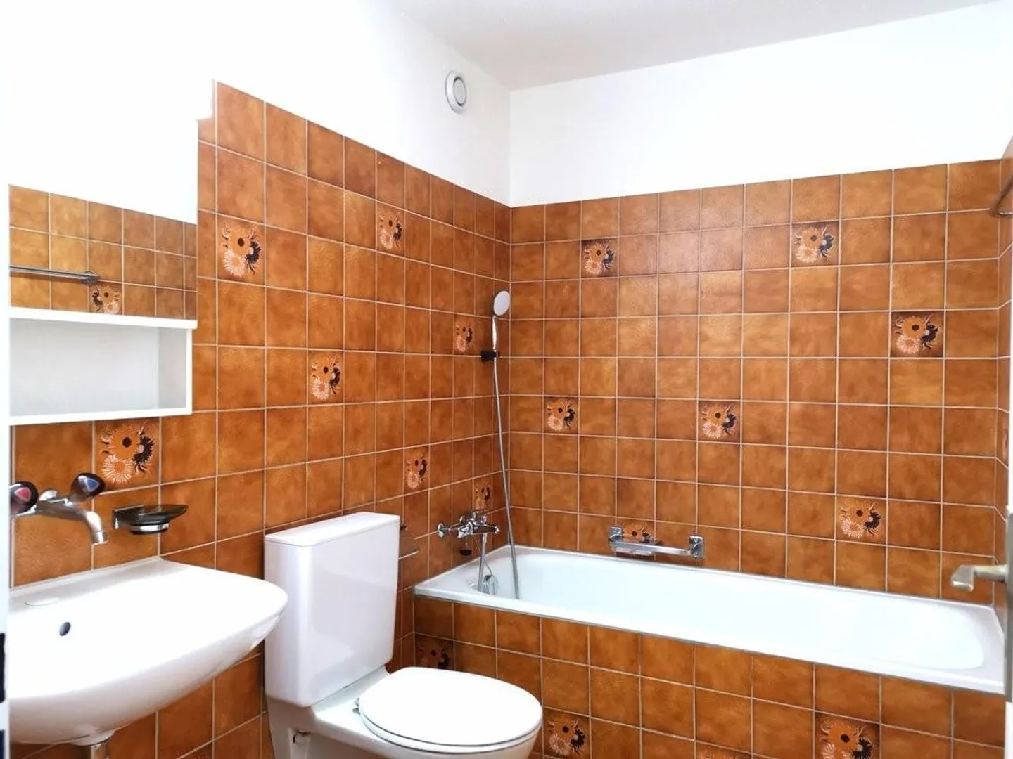 Appartement ensoleillé avec coin salon - Photo 5 sur 12