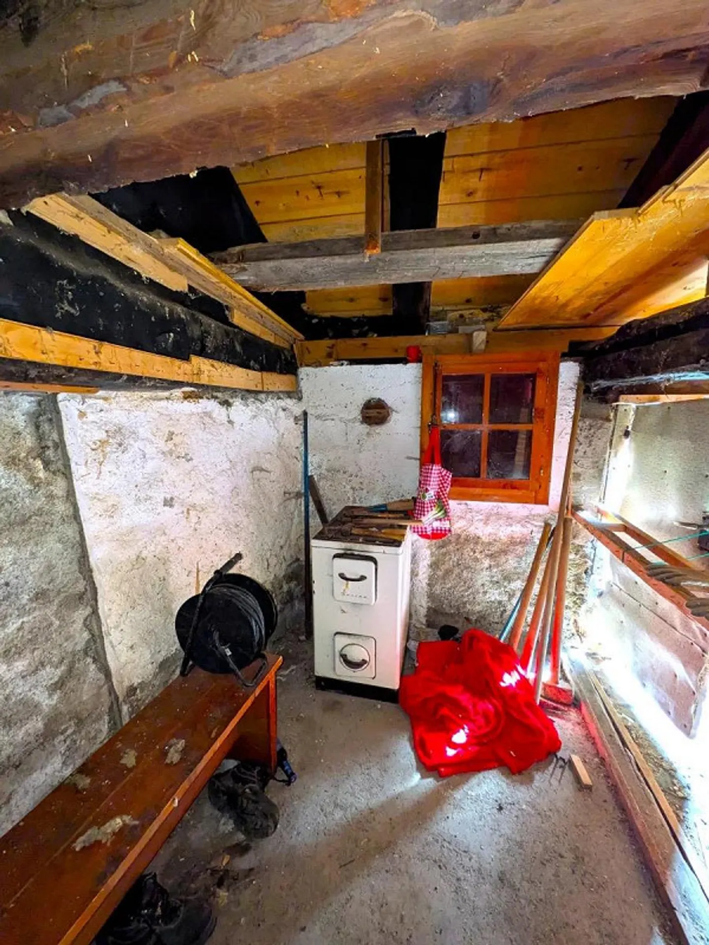 Alpine hut at about 2,000 m above sea level on the Bachalpe - Photo 5 of 14