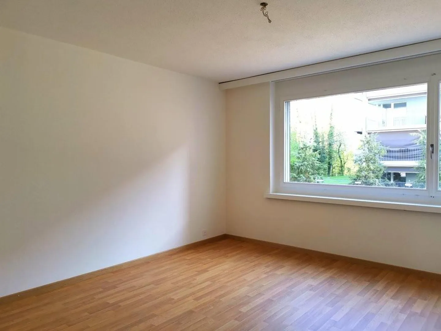 Appartement ensoleillé avec coin salon - Photo 11 sur 12