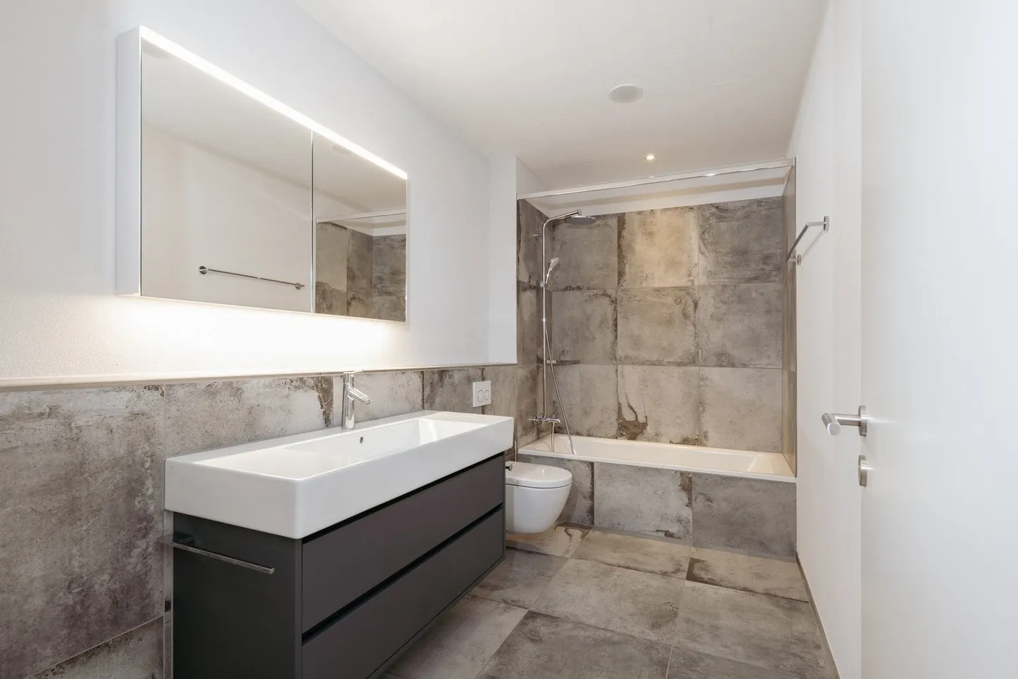 Atelier-Wohnung als Kombination zwischen Büro und Wohnung zu vermieten - Foto 3 von 9