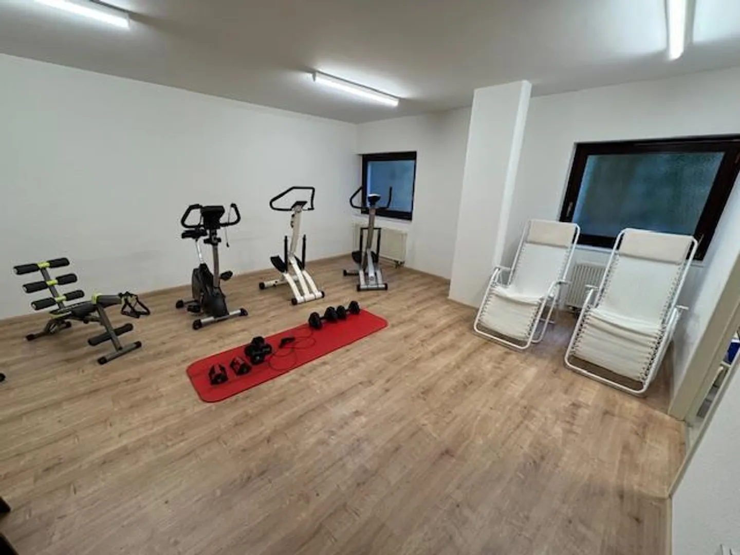Investimento di punta a Reinach: Ristrutturato, affittato, durevole - Foto 10 di 11