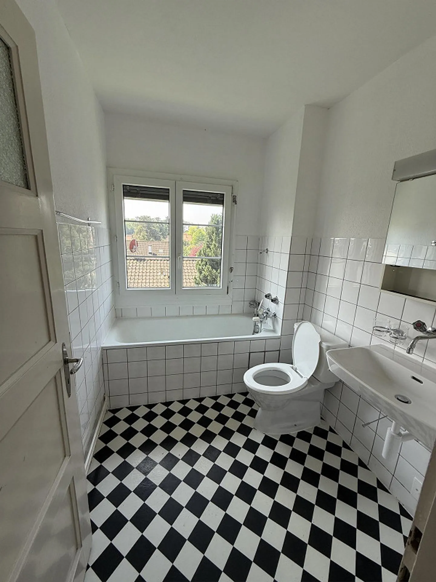 Appartement de 4 pièces à louer dans le quartier Bruderholz - Photo 6 sur 11