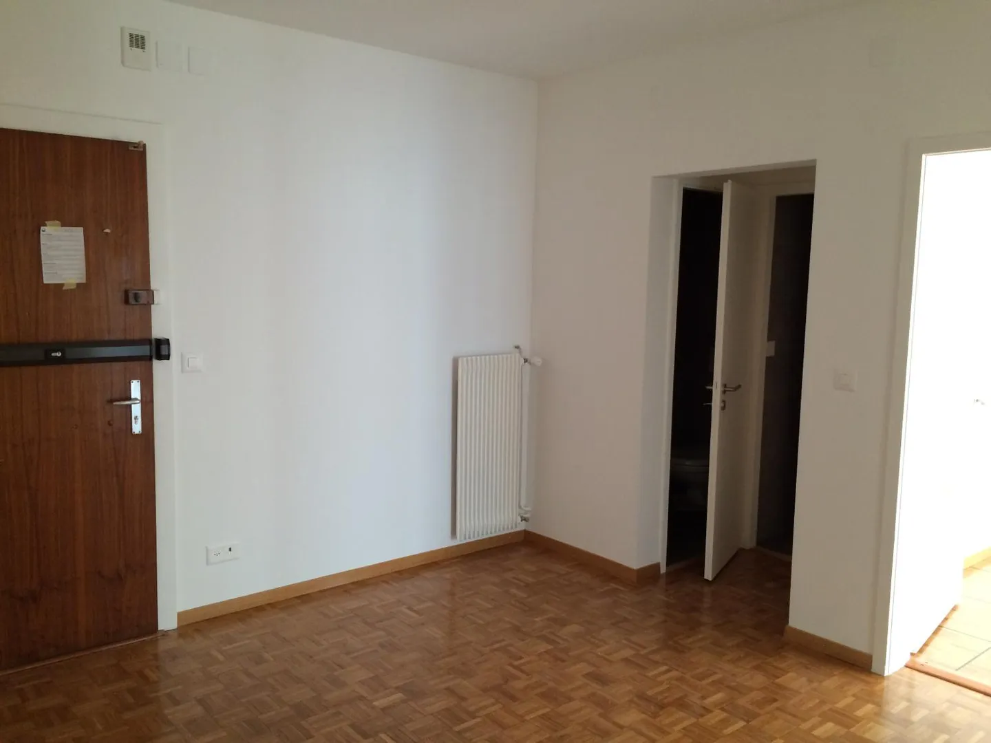 Appartement spacieux 5 pièces - Photo 3 sur 13