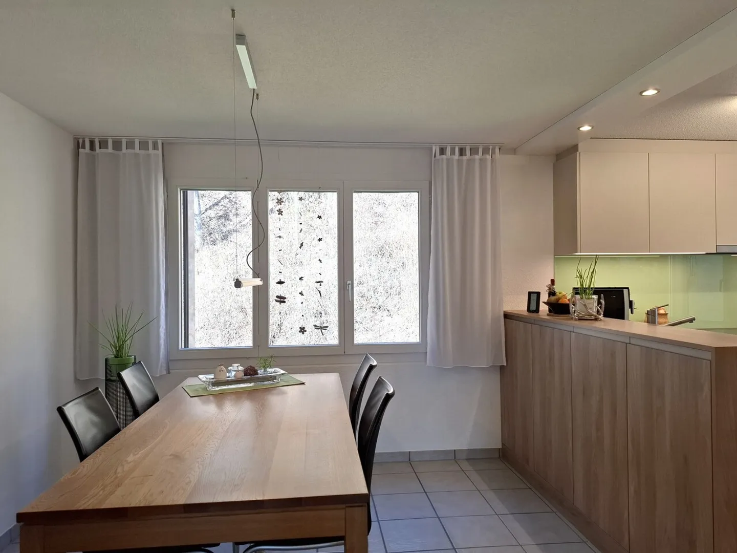 4½-Room Apartment in a Quiet and Nature-Friendly Location - Photo 2 of 11