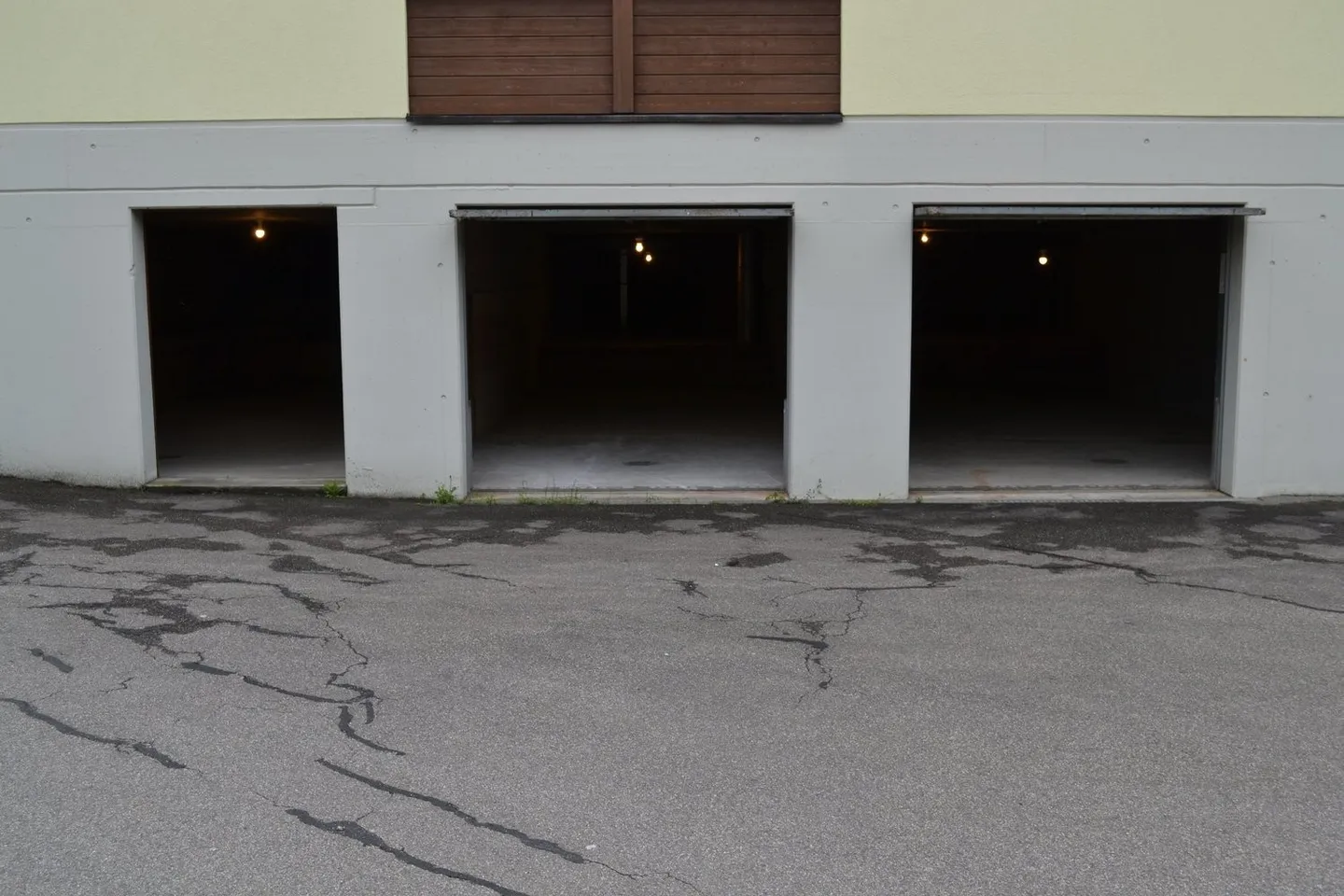 Hobby Room / Storage (left) - Photo 10 of 15