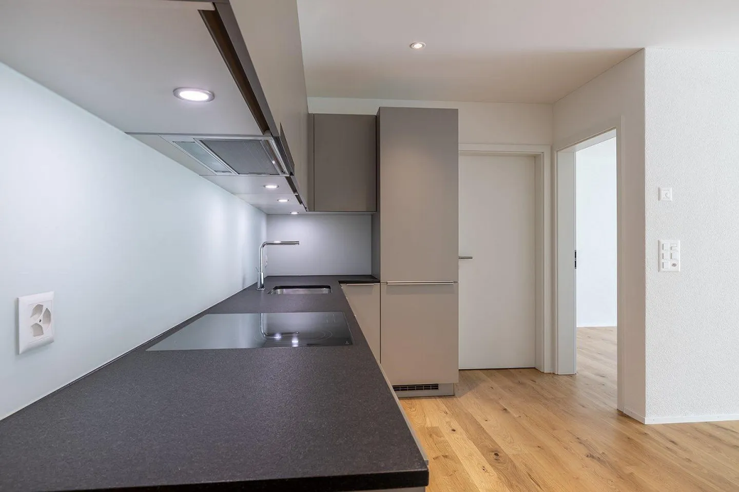 Vivere con comfort contemporaneo - Foto 2 di 11