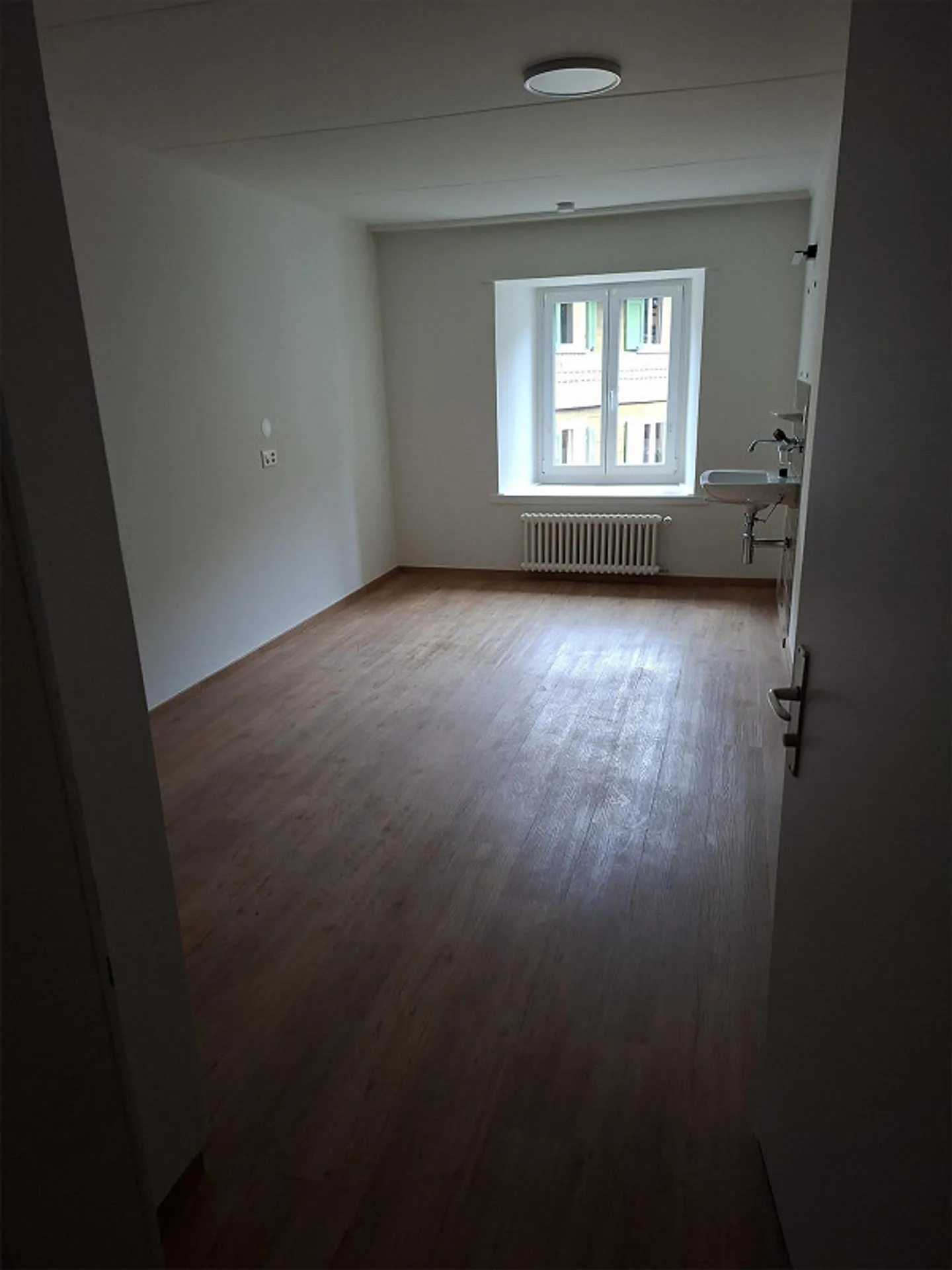 Appartamento 3.5 locali in affitto a Langwies / GR - Foto 4 di 12