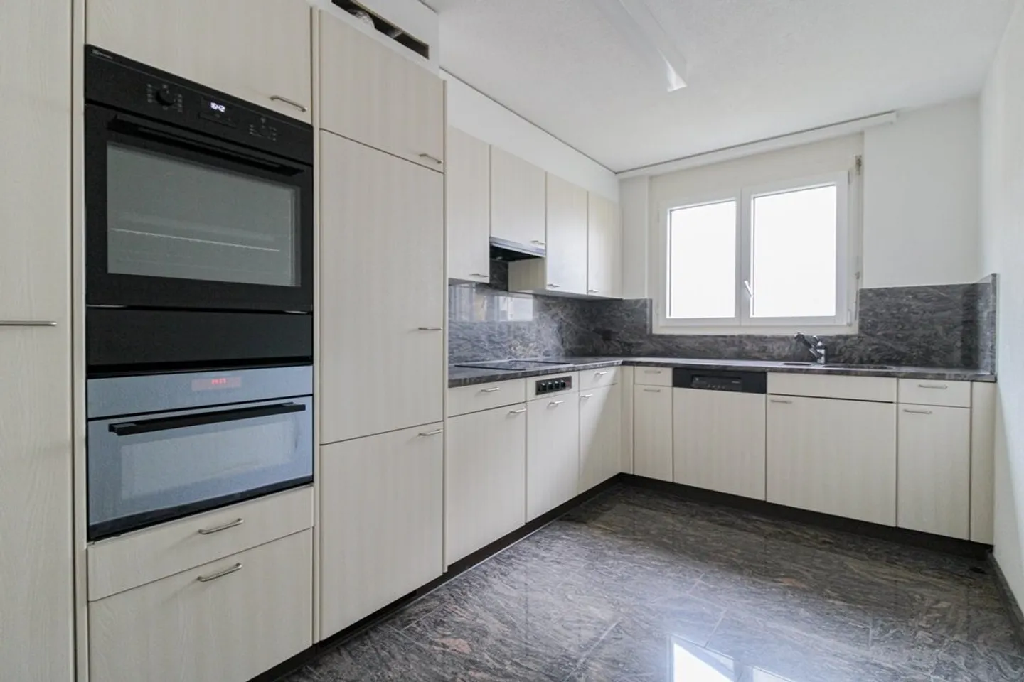 Zone Mäder - Développement résidentiel calme, près de la vieille ville et de la gare - Photo 4 sur 11