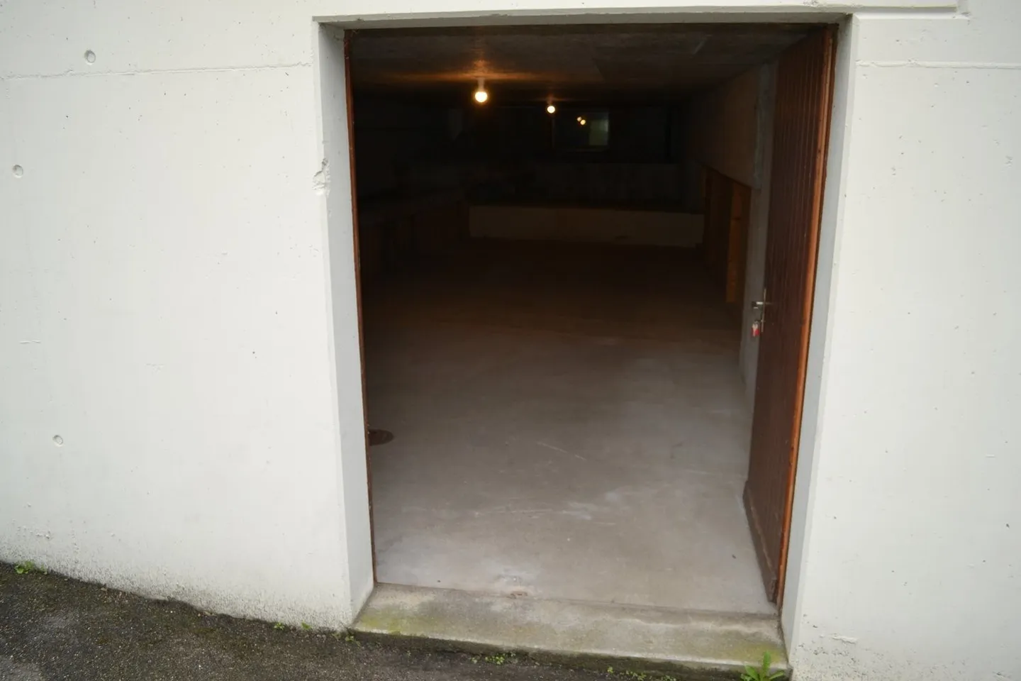 Hobby Room / Storage (left) - Photo 11 of 15