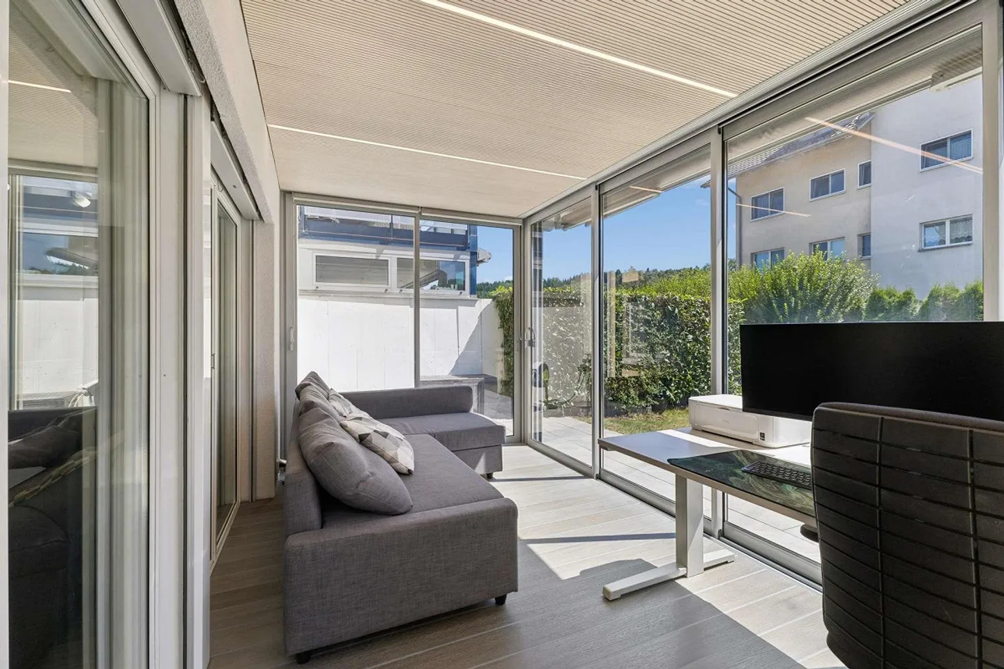 Appartamento maisonette di 3,5 stanze con giardino a Grafstal, vivere come in una casa unifamiliare - Foto 4 di 13