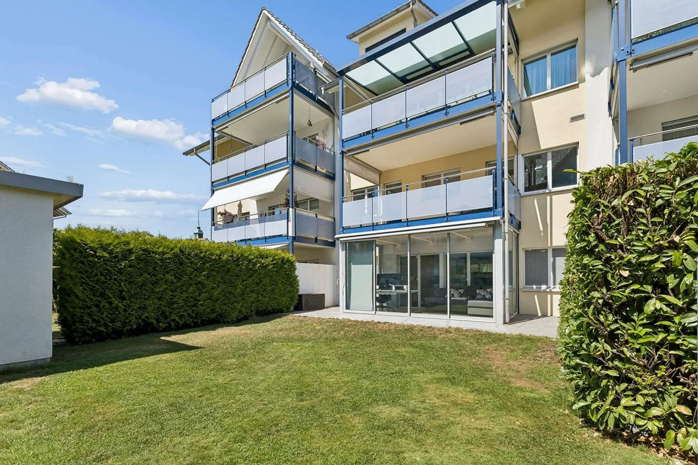 Appartamento maisonette di 3,5 stanze con giardino a Grafstal, vivere come in una casa unifamiliare - Foto 9 di 13