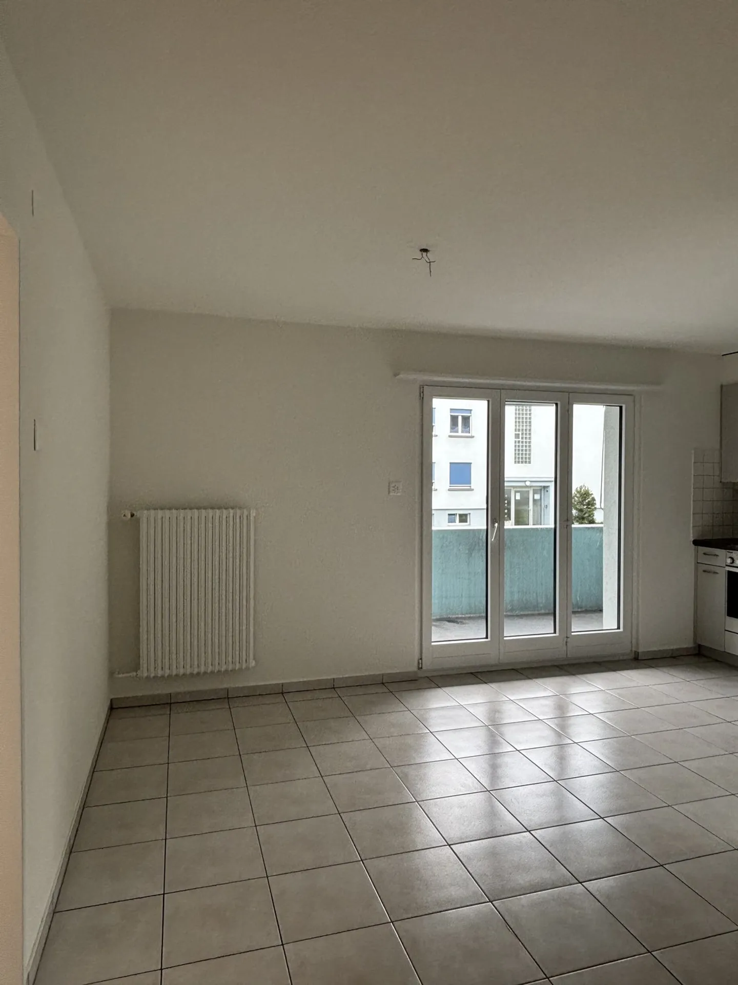 Appartement de 3.5 pièces au 1er étage - Photo 2 sur 9