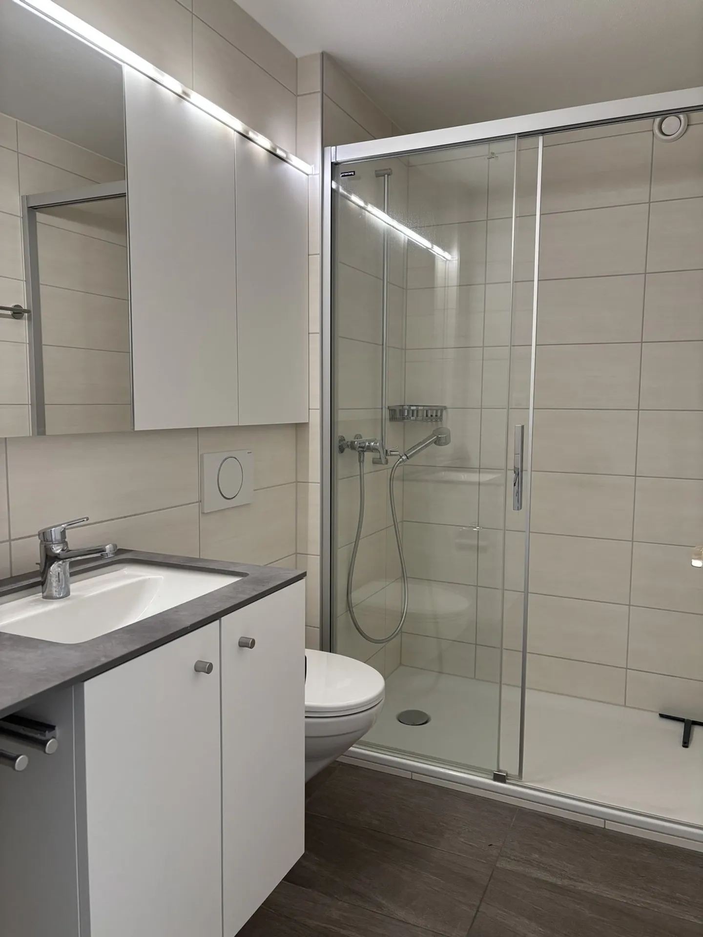 Appartement de 3.5 pièces au 1er étage - Photo 3 sur 9